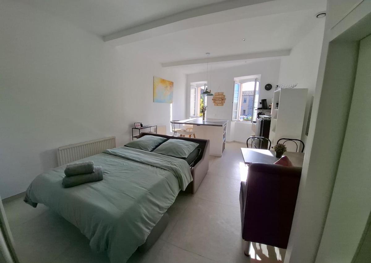 Suite Moulin De La Calade! Vue Tour Hexagonale, Coeur Du Var! Le Luc Esterno foto